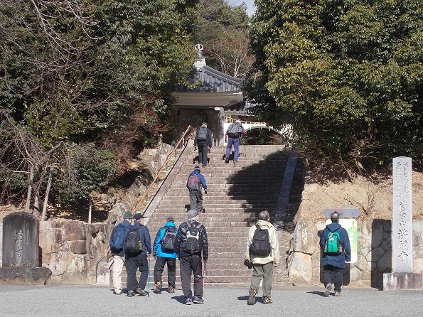 多田神社・満願寺石段