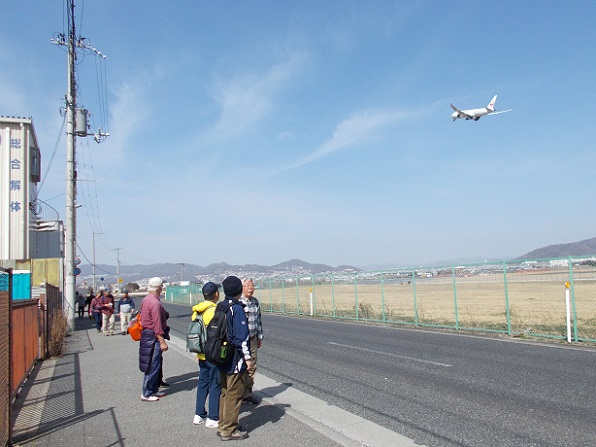 ����`�����P���E����`���������]