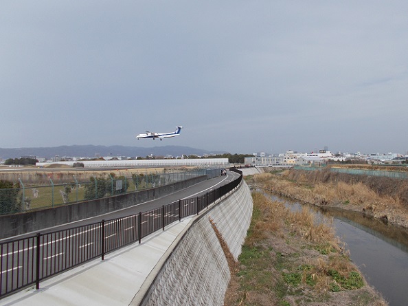 ����`�����P���E���c�勴