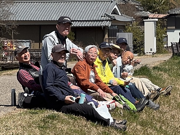 �ܞ��V���U��E�g���y��B���H