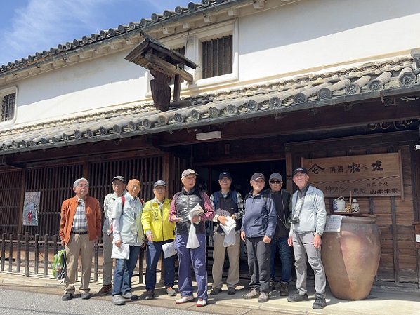 �ܞ��V���U��E�R�{�{��