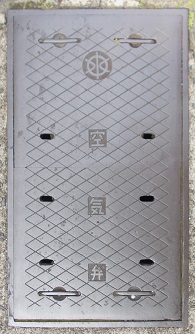 ���s�s��C��