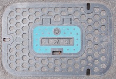 �q�~�s�K�X