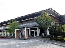 奈良県立図書情報館