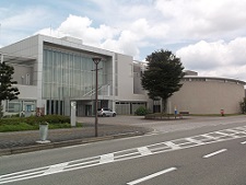 三田市総合福祉保健センター
